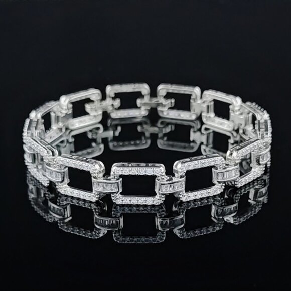 Luxury Rectangle Silver Bracelet - Picture 10 of 11